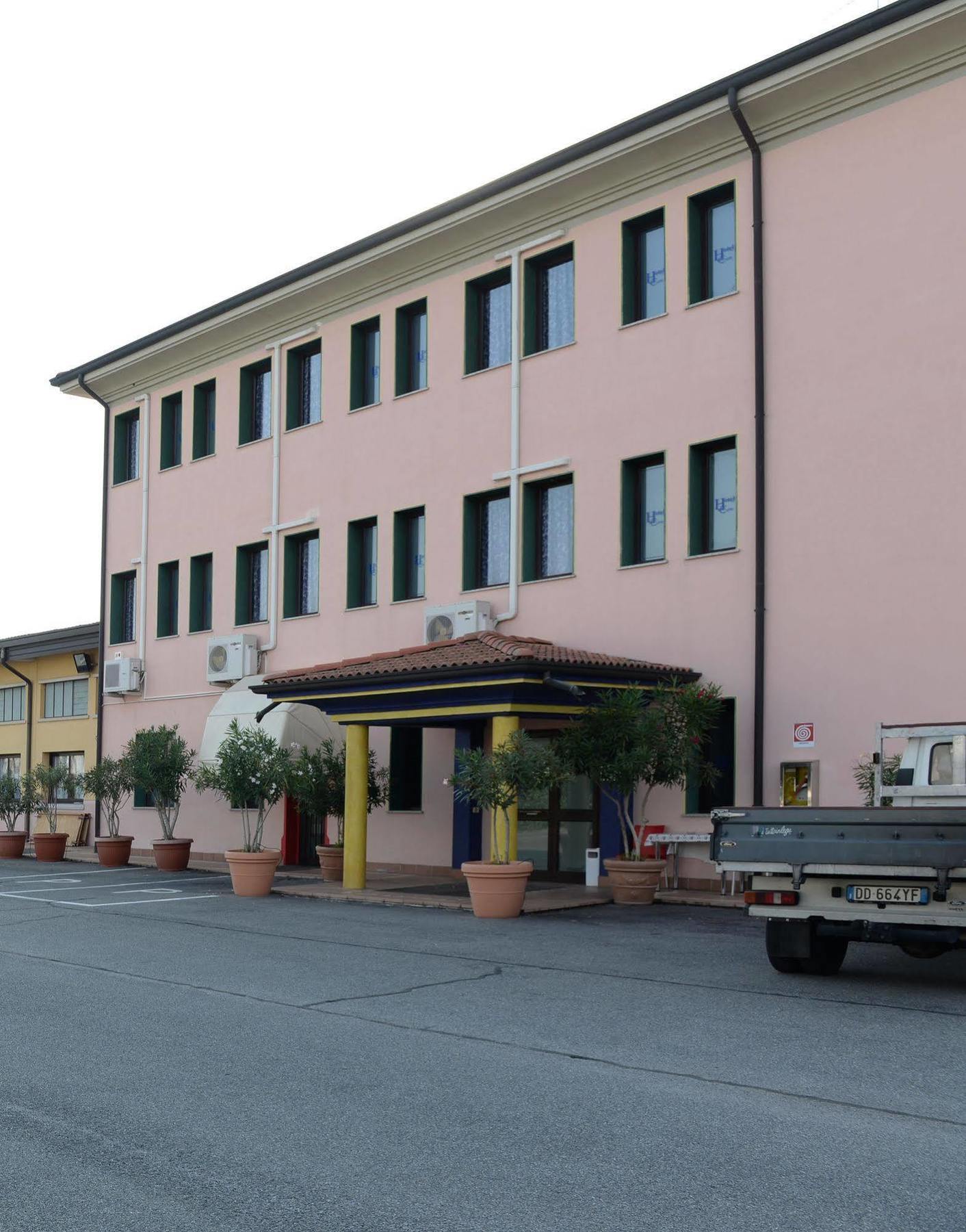 Hotel Euro Castegnato Eksteriør billede